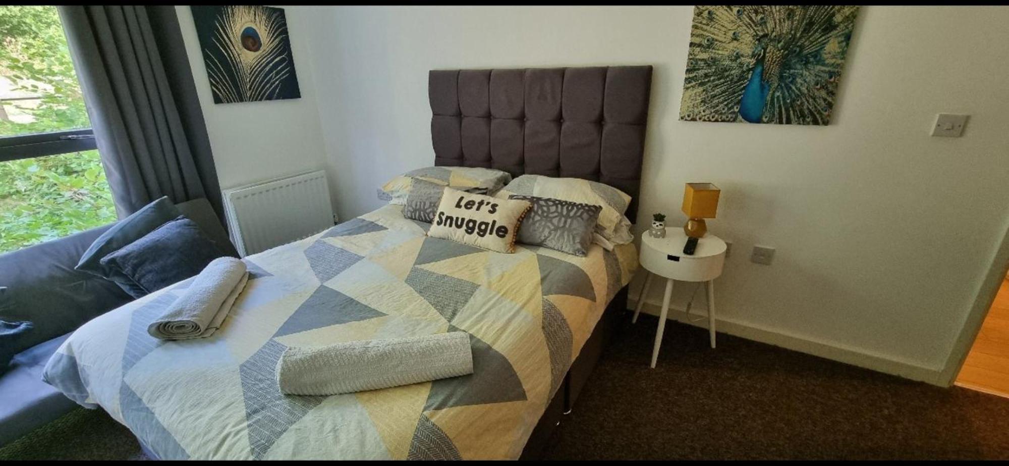 Brentwood Town Retreat - Large 2 Bedroom Apartment 외부 사진